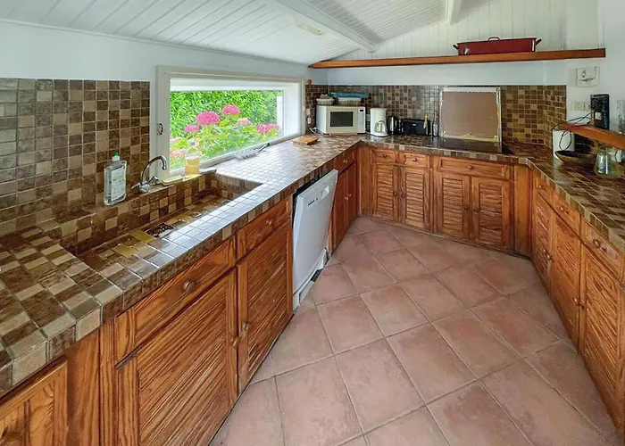 Maison A 200 M De La Hébergement de vacances *